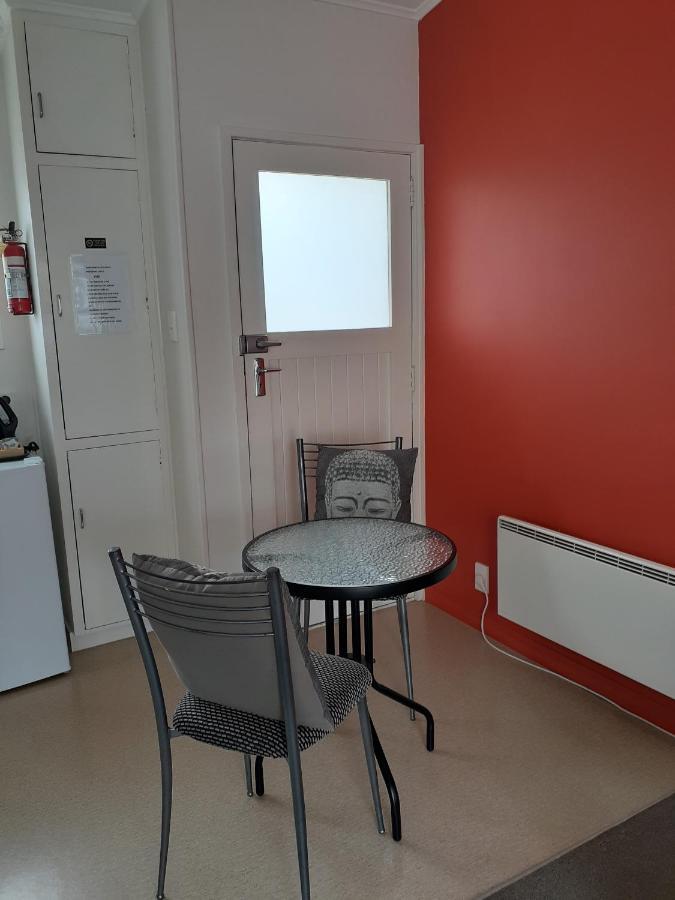 Featherston Motels And Camping מראה חיצוני תמונה
