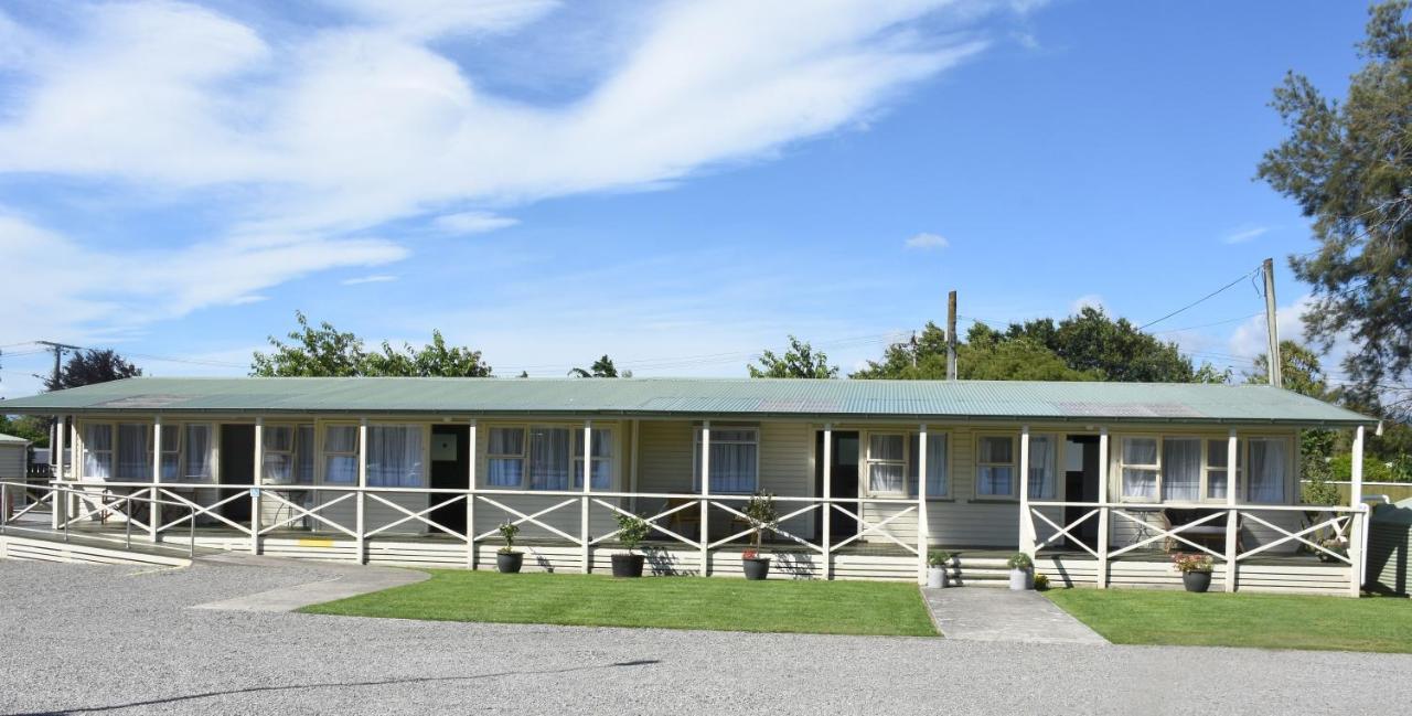 Featherston Motels And Camping מראה חיצוני תמונה